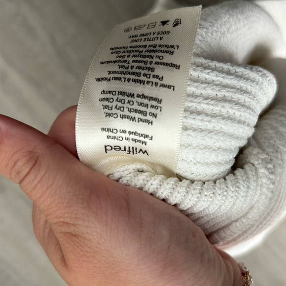 ARITIZIA WILFRED Knit Tank Top - Picture 2 of 5